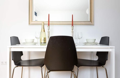 Weißgerber Apartment | Newly renovated Apartment - 500 meters to Center - Air conditioned