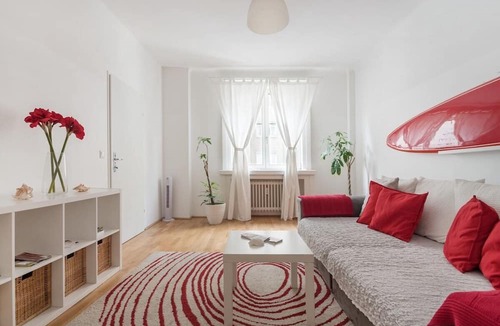 Wieden Apartment | 105m2 City Surf Apartment