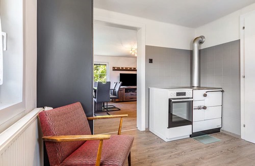 Altlassing House | Holiday Home 'Sonnseitn' with Mountain View, Private Terrace and Garden