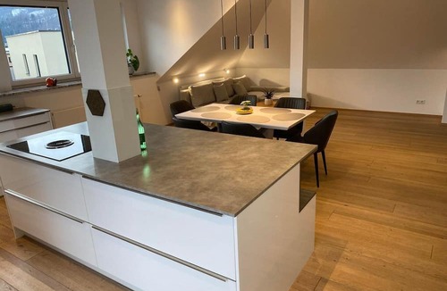 Pinsdorf Apartment | Moser Vacation Rental - Apartment, separate toilet and bathroom/shower