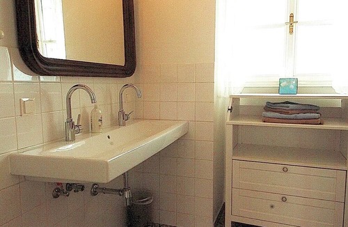 Kritzendorf Apartment | Holiday Apartment 'Bioweingut Hauerhof 99 - 4' with Shared Garden, Wi-Fi and Air Conditioning