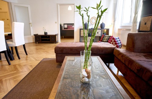 Wieden Apartment | OPERASTREET CITY CENTER 118m2 PREMIUM APARTMENT CITY CENTER