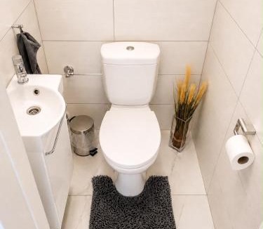 Sankt Andrae-Woerdern Apartment | Geräumige Ferienwohnung mit Terrasse - nähe Tulln & Wien