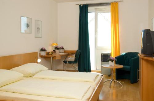 Großpetersdorf Hotel | Hotel GIP