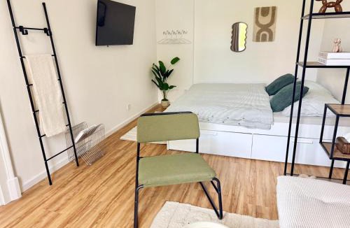 Jakomini Apartment | M8 CityStage Studio Two