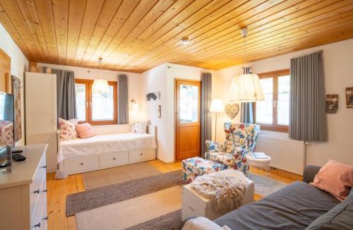Partenen Apartment | Haus Berta, Montafon