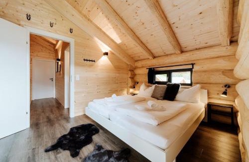 Jenig Apartment | Modern Luxury Chalet with Free Parking