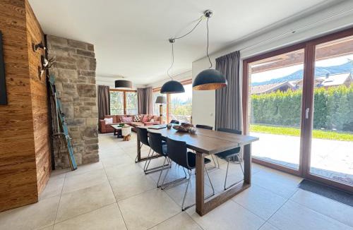 Rain Apartment | Mountain Lodge Leogang- Alpines Apartment, Terrasse, Garten, Kamin