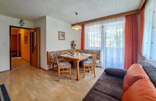 Zillertal Apartment | Apartment Kraftreich Apartments-4 by Interhome
