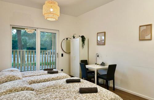 Grinzing Apartment | Design Apartment with Free Parking