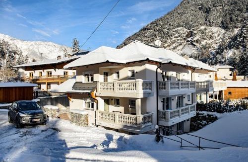 Oetz House | Villa Ambach