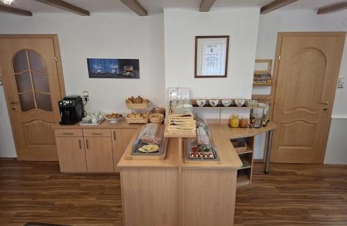 Koppl House | Pension Waldhof