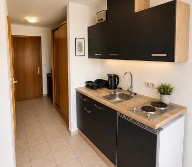 Ubersaxen Hotel | Gasthaus Krone