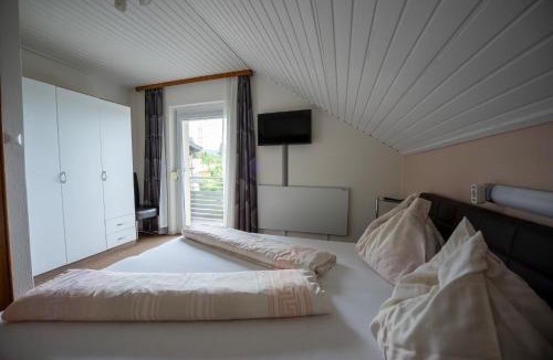 Egg am Faaker See House | Gästehaus Wulz-Lesjak
