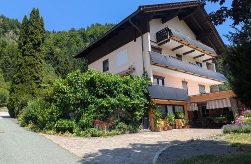 Jenig House | Enzianbrenner