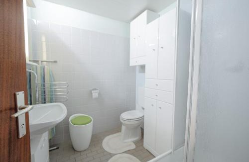 Landskron Apartment | MOOKI Loft und Lake Ossiacher See Gerlitzen own beach