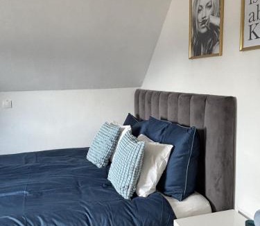 Velden am Worther See Apartment | Villa Sonne Downtown Apartment in Velden