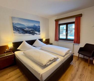 Seefeld in Tirol Hotel | Hotel Egerthof B&B