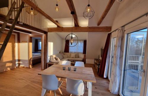 Sankt Margarethen an der Raab Apartment | Apartment Appartement Apollo in der Wohlfühloase am Trausdorfberg mit Sauna Whirlpoolnutz by Interhome