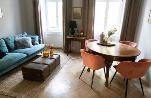Rudolfsheim-Funfhaus Apartment | LAROGYs APARTMENTS