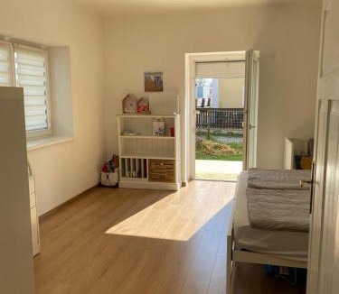Villach Apartment | Charming Villach Hideaway - Self Check-in - 1BR