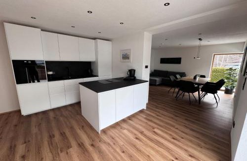 Goetzens Apartment | Alpinelodge8