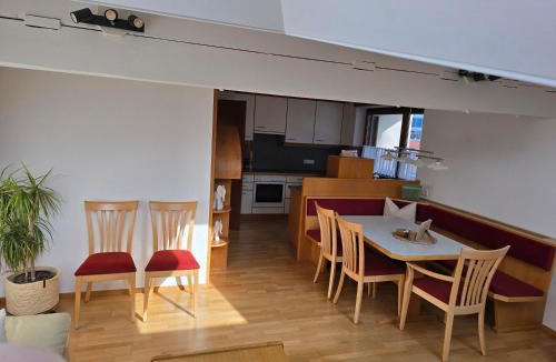 Buers Apartment | Ferienwohnung Felder