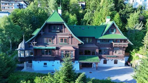 Semmering Apartment | Villa Schönthaler