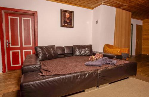 Sankt Veit im Pongau House | Holiday Home Lehen by Interhome