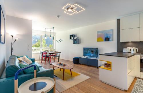 Annenheim Apartment | Apartment Top 5 Alpe maritima Seeblick-Bergkulisse by Interhome