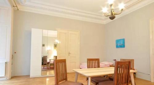 Schottenfeld Apartment | Kaisers Grand Residence