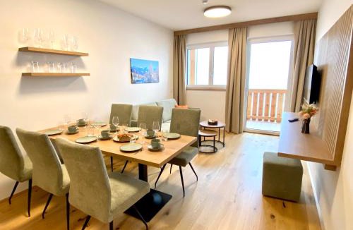 Tauplitz Apartment | Grimming View I - Zentral in Tauplitz, Nahe Sessellift, Bergblick & Parkplatz