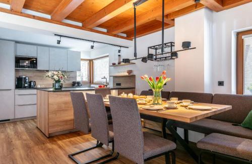 Hopfgarten im Brixental Ski Chalet | Im Wald