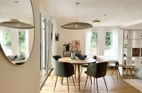 Wiener Neustadt Apartment | Zentrales, klimatisiertes Apartment Nähe Spital & FH