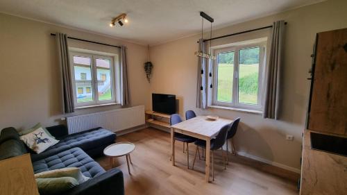 Hermagor-Pressegger See Apartment | Haus Nampolach