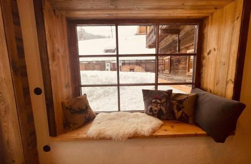 Predlitz-Turrach Ski Chalet | SEPPKEUSCHE - historisches Chalet mit Zirbensauna und Hotpot