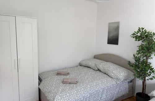 Fohrenhain Apartment | Luxury Stylish Villa with Garden