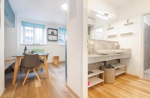 Klagenfurt am Woerthersee Apartment | Lendkanal - City - Netflix - Waschmaschine - Kaffeevollautomat - 8 Pax - 4 Schlafzimmer