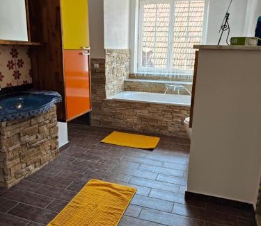 Sankt Martin an der Raab Apartment | Ferienwohnung Dorfleben - 4 Schlafzimmer für Familien & Teams
