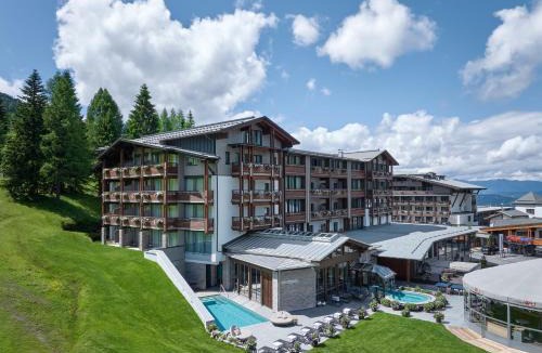Sonnenalpe Nassfeld Hotel | Hotel Wulfenia 4S - Adults Only