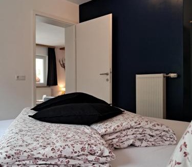 Pragraten Apartment | Ferienhaus Enzian