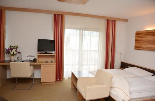Semriach Hotel | Der Trattner - Hotel Trattnerhof & Hotel Schöcklblick