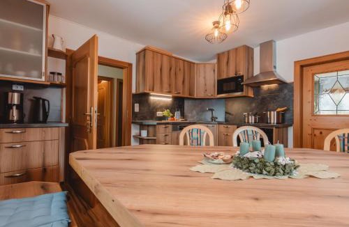 Sankt Veit im Pongau House | Holiday Home beim Kainzbauer by Interhome
