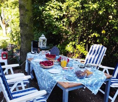 Tulbing Apartment | Country House Family Basement Apartment, Parking, 5km from Tulln
