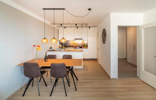 Bregenz Apartment | Seeblick Bregenz - mit Parkgarage