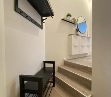 Schottenfeld Apartment | Central Apartment in Vienna near metro (800m) - T21