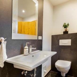 Lienz House | The Dolomiti View - your cozy room in the Alps
