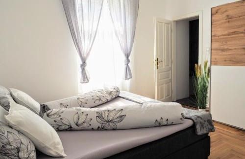 Meidling Apartment | City Villa Schönbrunn Apartments - Contactless 24h Check-In