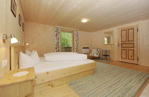 Partenen House | Ferienhaus Bergfrieden