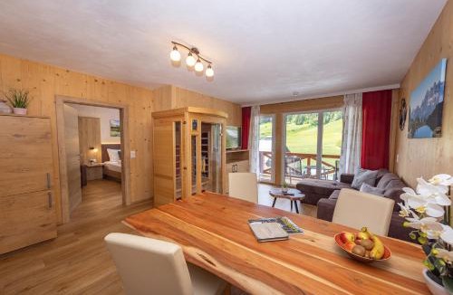 Russbach am Pass Gschuett Apartment | Wellness- und Familienhotel Garni Dachsteinresort